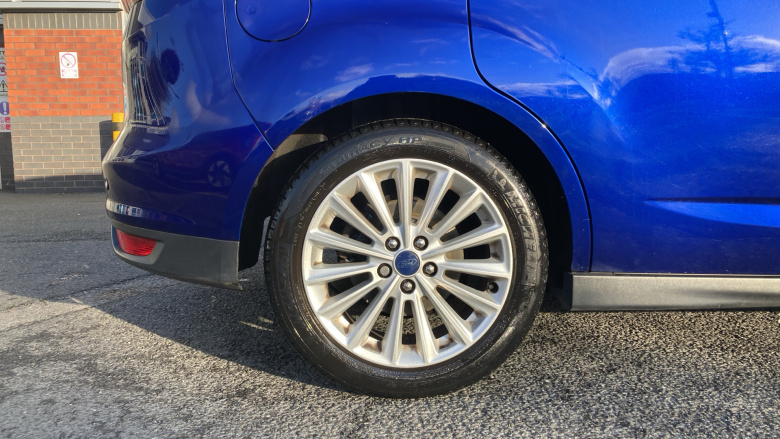 Ford C-MAX 1.5 TDCi Titanium 5dr Diesel Estate